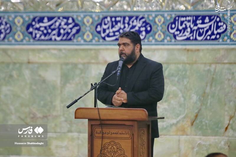 عکس/ غبارروبی ضریح حرم حضرت معصومه(س) توسط زندانیان