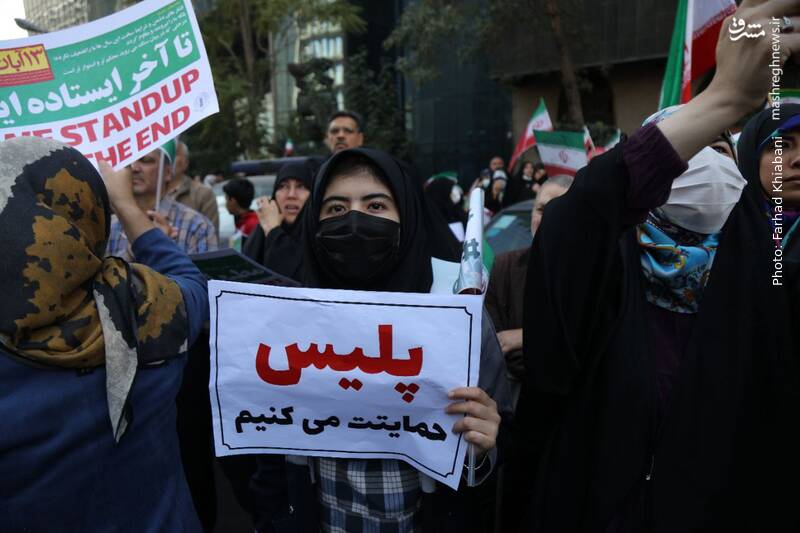 انزجار مردم از دخالت غرب در امور ایران/ حضور پررنگ دهه هشتادی و نودیها در راهپیمایی +عکس و فیلم