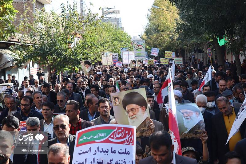 رکوردشکنی جدید در راهپیمایی ۱۳ آبان/ ۱۰ میلیون نفر در بیش از ۹۰۰ شهر ایران به خیابانها آمدند
