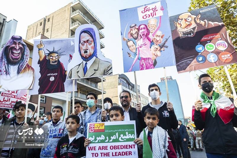 رکوردشکنی جدید در راهپیمایی ۱۳ آبان/ ۱۰ میلیون نفر در بیش از ۹۰۰ شهر ایران به خیابانها آمدند