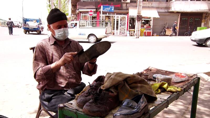 پولهای اختلاس را برگردان!/خرده روایتهایی از چهلوچند روز سخت