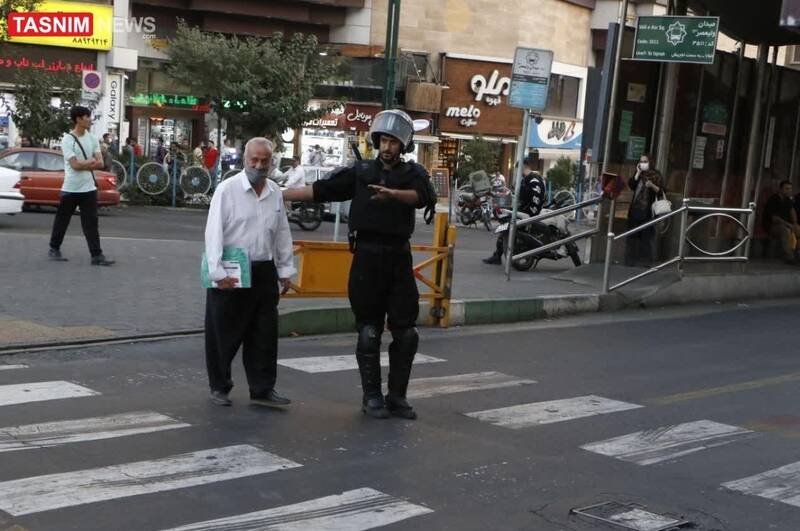 پولهای اختلاس را برگردان!/خرده روایتهایی از چهلوچند روز سخت