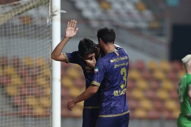 پاسخ گل گهر به کنایه نکونام