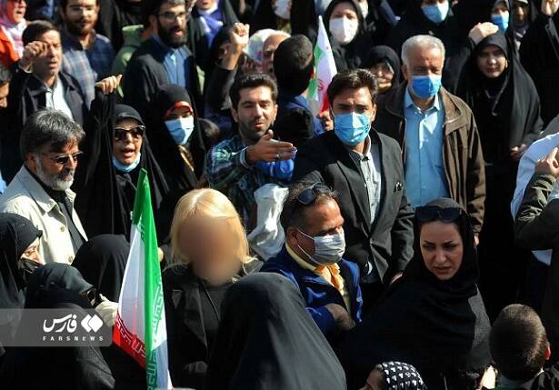 جوان آمریکایی در راهپیمایی 13 آبان چه میکرد؟ + عکس 3