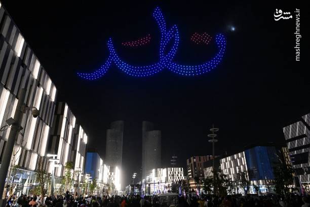 عکس / هنرنمایی هواپیمای بدون سرنشین در آسمان قطر 6