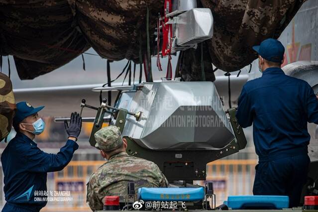 چین از موشک کروز جدید خود رونمایی کرد+تصاویر