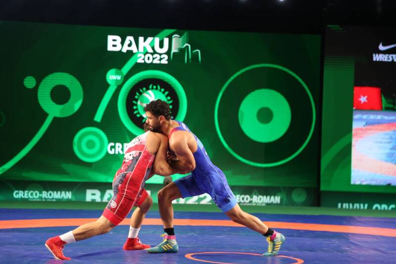 افتخارآفرینی کشتی و فوتبال ساحلی و چشمان کور رسانههای سعودی و ملکه!