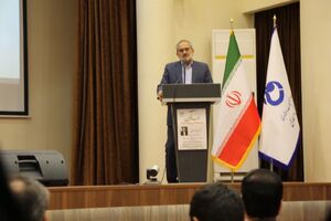حسینی: هیچ کشوری در دنیا برای تغییر نظام خود رفراندوم برگزار نمیکند