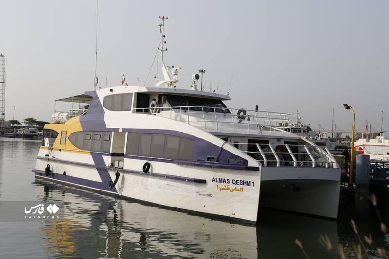 خط دریایی بندرعباس - بوموسی افتتاح شد + عکس