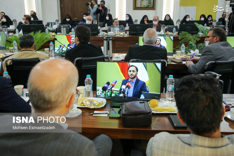 عکس/ سفر سخنگوی دولت به مشهد