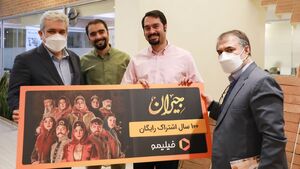 دامنه منتقدان پلتفرمها به اپوزیسیون رسید / هشتگ «مهسا امینی» هم ضدانقلاب را از فیلیمو راضی نکرد! + عکس و فیلم