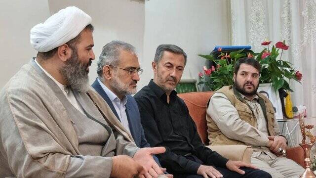 حسینی: بسیجیان نقش مهمی در خنثی کردن فتنههای دشمنان دارند