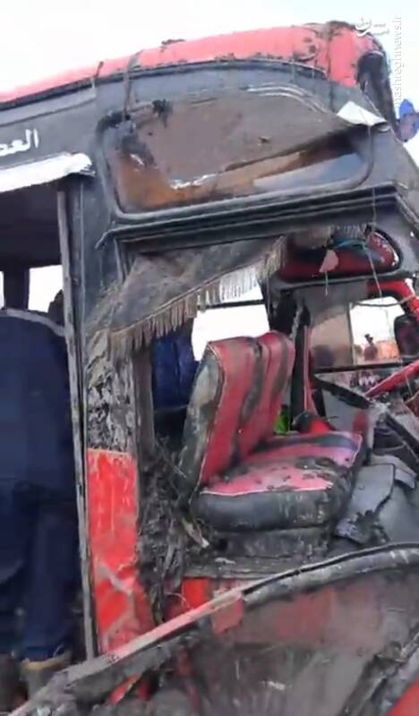 عکس/ سقوط مرگبار اتوبوس به داخل کانال آب