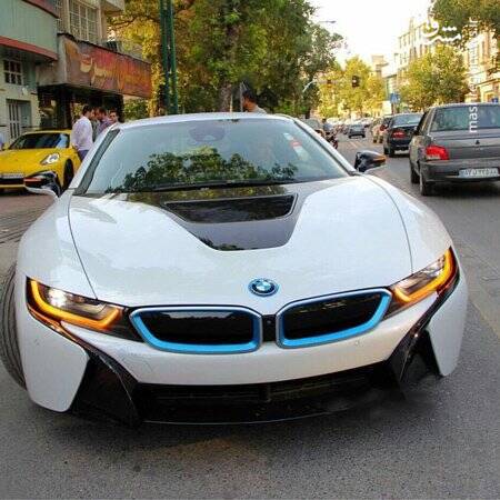 ۸ خودروی لوکس موجود در ایران +عکس