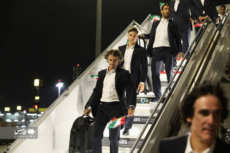 گزارش تصویری از لحظه ورود تیمملی به قطر و استقبال جالب قطریها