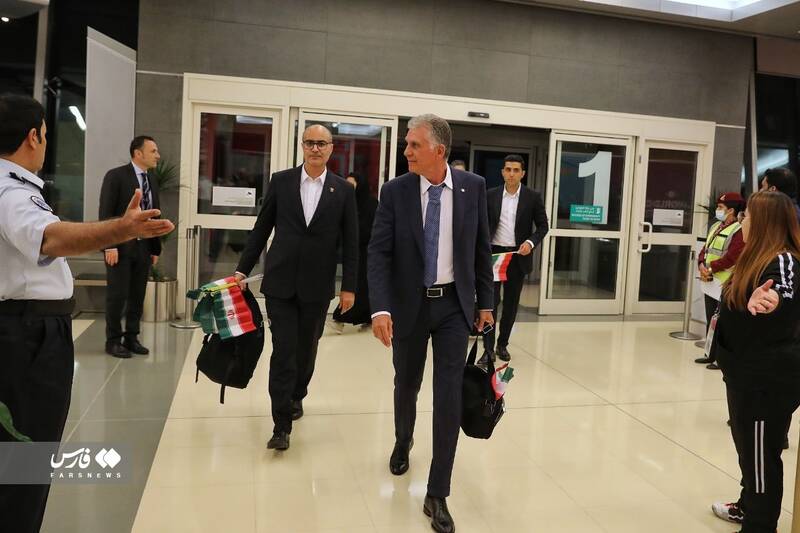 گزارش تصویری از لحظه ورود تیمملی به قطر و استقبال جالب قطریها