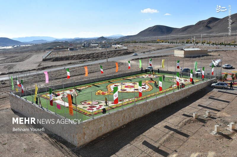 عکس/ بزرگترین فرش سرگل خاورمیانه