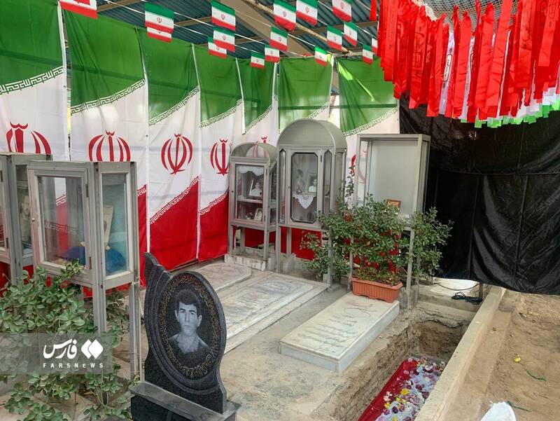 شهید مدافع امنیتی که همسایه یک شهید مدافع حرم شد +عکس