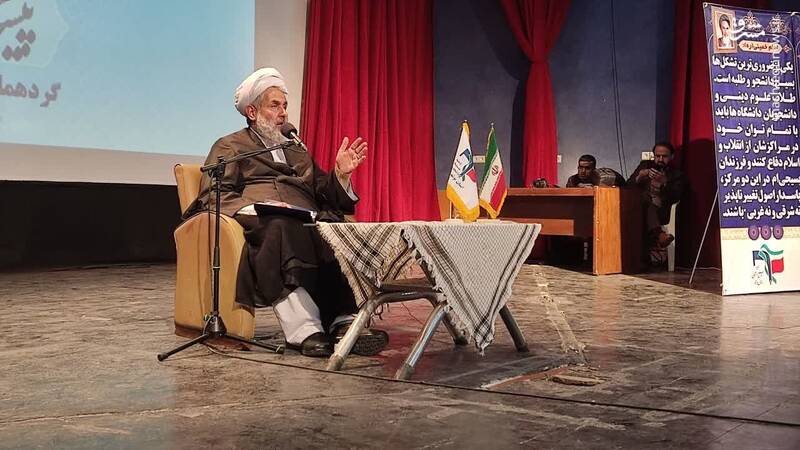 جنگ ترکیبی در دانشگاهها، آرمانخواهی دانشجویان را هدف قرار داده است