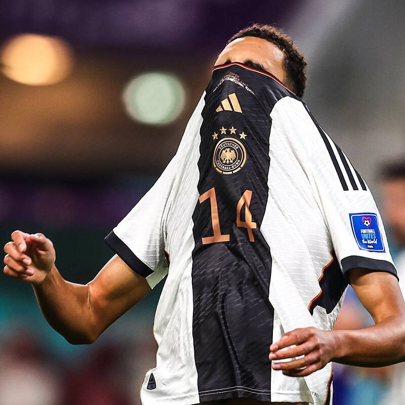 جذابترین روز با شاهکار ساموراییها؛ تحقیر آلمانِ پرحاشیه و زنده شدن «تیکیتاکا»