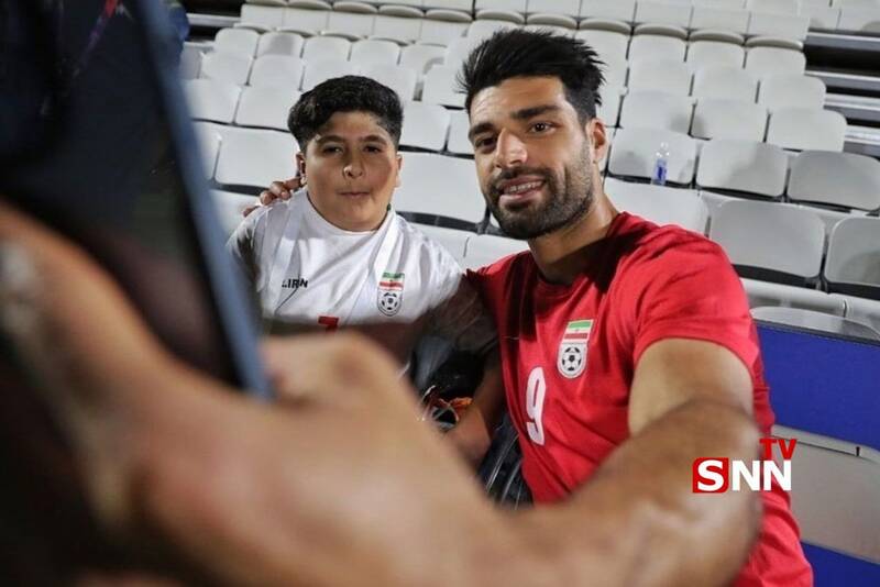 طارمی به قول خود به یک هوادار عمل کرد +عکس و فیلم