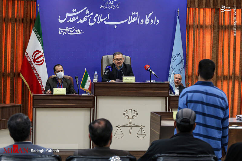 جلسه رسیدگی به اتهامات مجید رهنورد عامل شهادت دو بسیجی حافظ امنیت/ متهم: سابقه کیفری دارم، پرونده ضرب و جرح عمدی داشتم و به پرداخت دیه محکوم شدهام