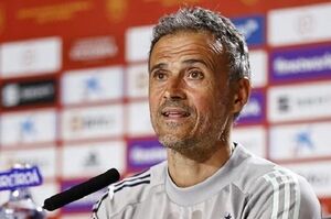 سرمربی اسپانیا در یک قدمی سکته!