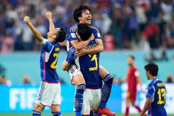 با یک تیم پیر در جامجهانی حذف شدیم/ درسی که ژاپن به فوتبال ایران داد