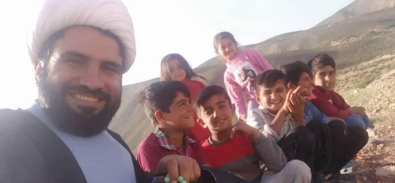 حکم خاص یک روحانی برای نوجوانی که به لباسش اهانت کرد