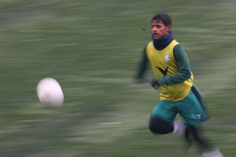 استقبال استقلالیها از دروازهبان تیم ملی +عکس