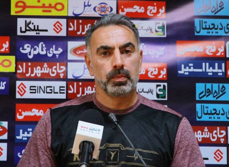 فکری: برخی افراد استقلالینما گذشته را فراموش نکنند