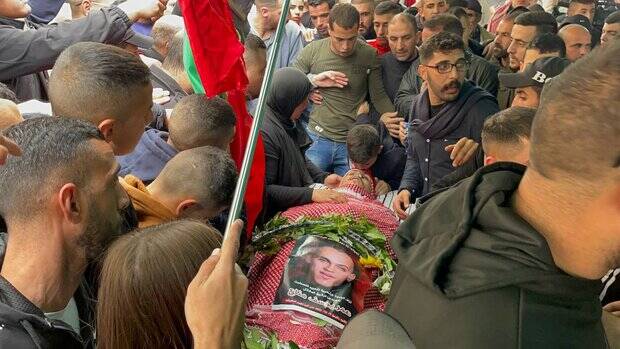 تشییع باشکوه پیکر شهید فلسطینی در بیت لحم+ تصاویر