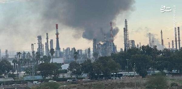 آتشسوزی در پالایشگاه حیفا + تصاویر