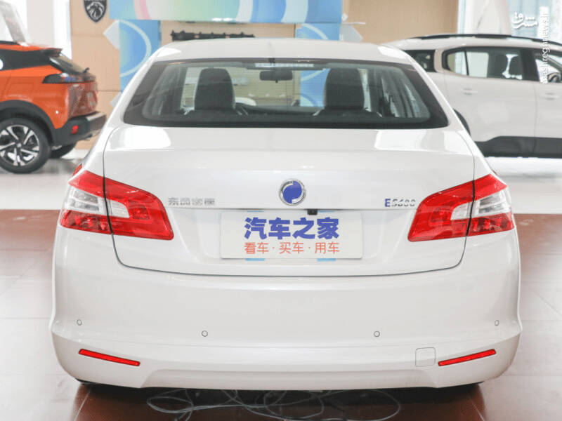 کپی چینی خودروی «پژو ۴۰۸» تولید شد +عکس