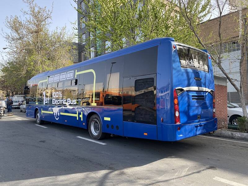 اتوبوسهای برقی تهران روی خط تولید +عکس