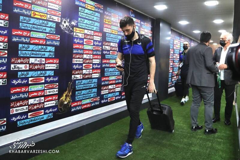 کسر امتیاز در انتظار استقلال 3