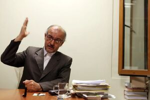 دلواپسی مرعشی از اصابت موشک به تشکیلات نفتی عربستان/ روایت عماد افروغ از "تجزیهطلبی در دانشگاه"