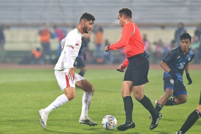 تیم ملی فوتبال با کدام نفرات جوان میشود/ معرفی بنزین سبز فوتبال ایران