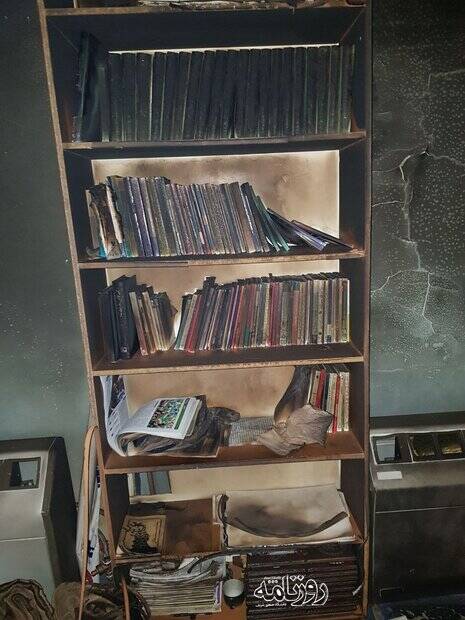 دفتر بسیج دانشجویی دانشگاه شریف در آتش سوخت