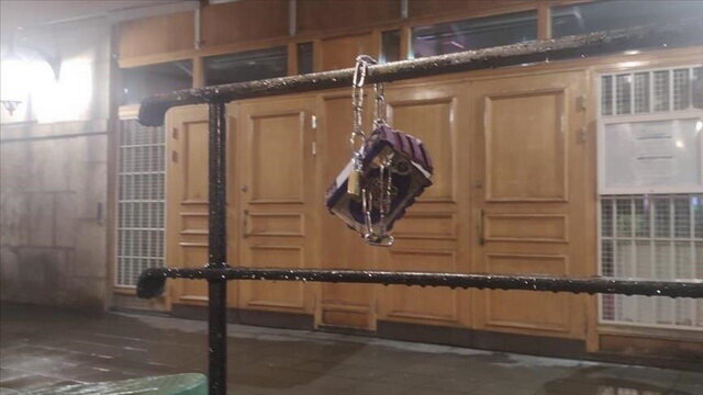 هتک حرمت به قران مجید در سوئد +عکس