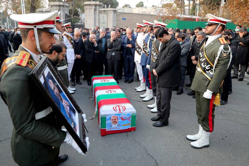 رستم قاسمی , دولت سیزدهم , آیت الله سید ابراهیم رئیسی ,