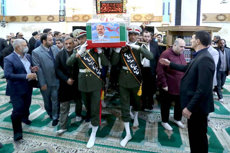 رستم قاسمی , دولت سیزدهم , آیت الله سید ابراهیم رئیسی ,