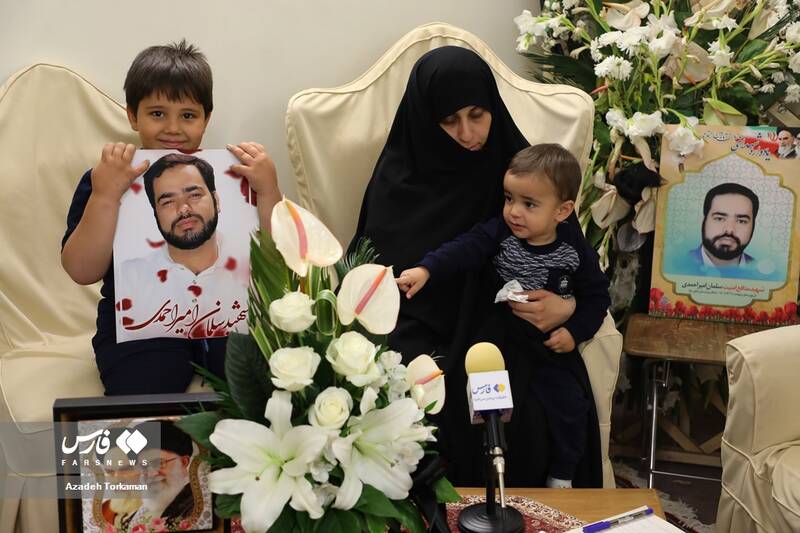 تقدیم ۸ شهید مدافع امنیت در اغتشاشات تهران+ تصاویر