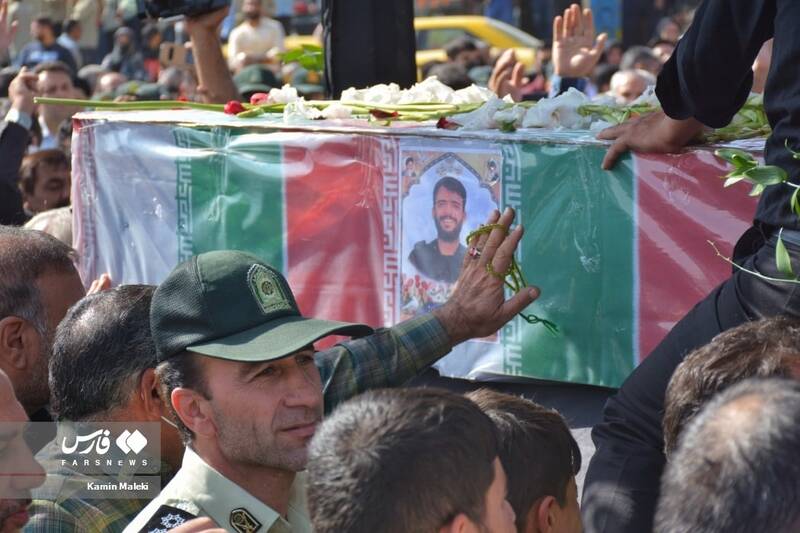 تقدیم ۸ شهید مدافع امنیت در اغتشاشات تهران+ تصاویر