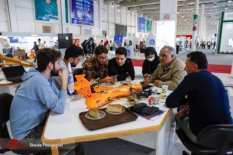 عکس/ یازدهمین نمایشگاه بینالمللی هوایی کیش