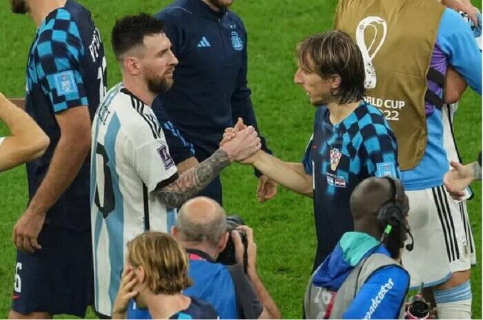 رنج کشیدهایی که ستاره شد/ مودریچ میماند تا قهرمان شود