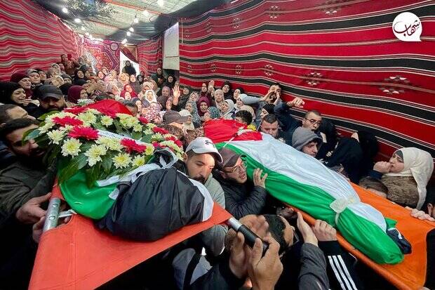 تشییع پیکر دو شهید فلسطینی در نابلس + تصاویر