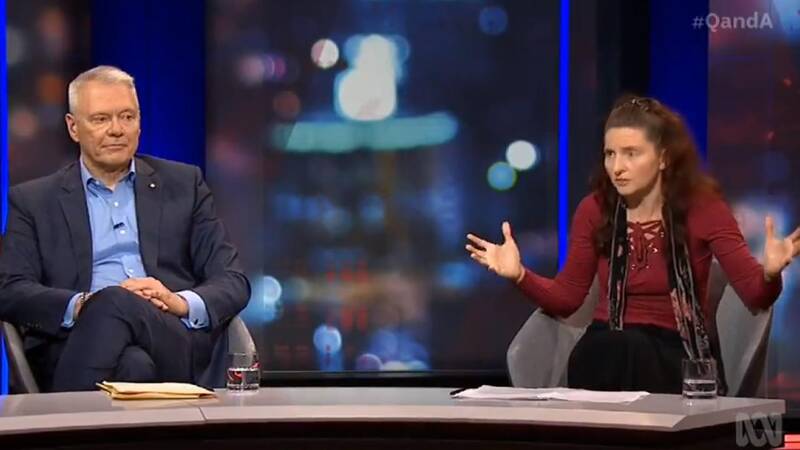 کارشناس قلابی پزشکی، عامل کروناهراسی در تلویزیون دولتی «ABC» استرالیا+عکس و فیلم