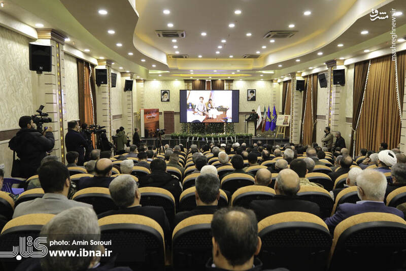 گلعلی بابایی هم محقق خوبی است و هم نویسندهای خوشقلم