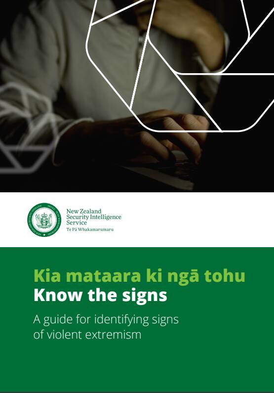 زمینهسازی برای سیاستهای سرکوب در نیوزیلند/ وقتی داشتن زخم روی صورت یا استفاده از وی پی ان شما را در فهرست مظنونین تروریستی قرار میدهد! +عکس و فیلم